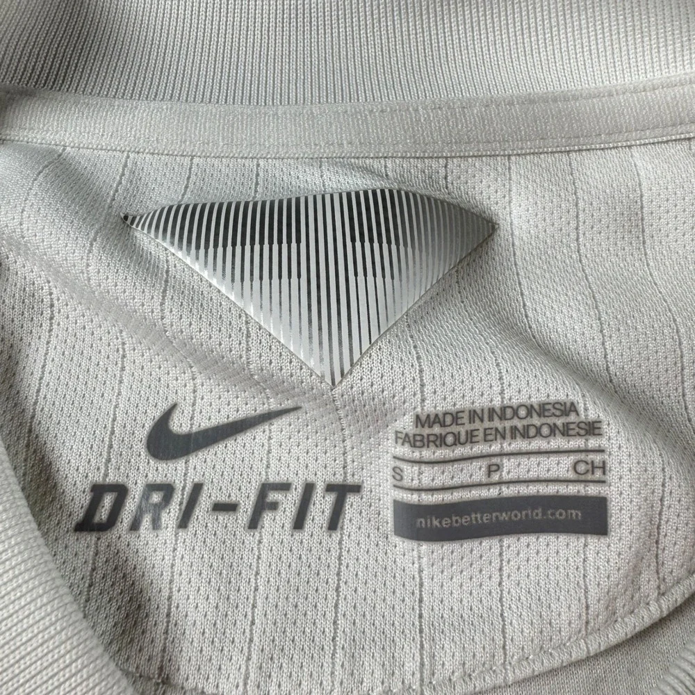 Nike England 2014 Home Jersey Mens Small White Soccer Three Lions Dri-FIT Shirt - Picture 4 of 7